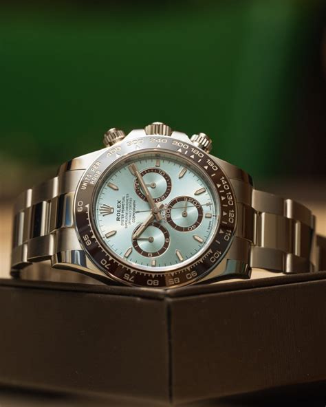 rolex acquisto svizzera|rolex catalogo ufficiale.